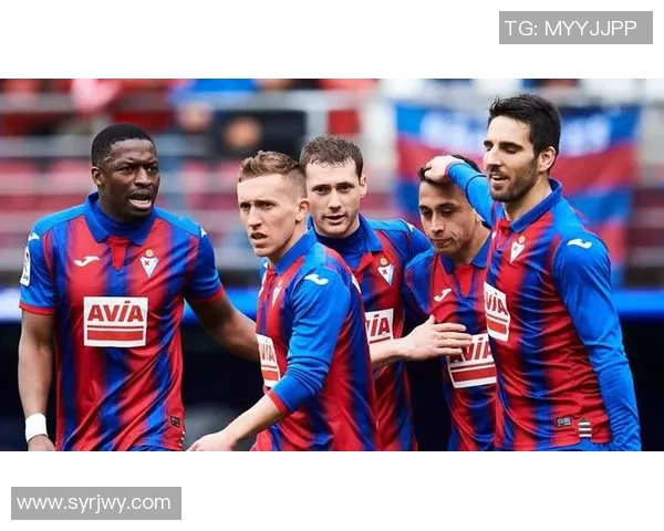 阿拉维斯迎战拉科鲁尼亚争夺西乙联赛关键三分之战