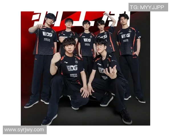 EDG战队在精英赛中以98分稳居积分榜首位，展现强大实力