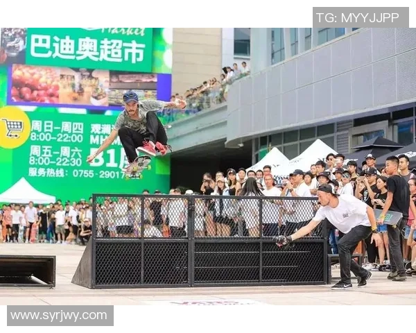 深圳滑板队进攻策略解析与滑板文化的深度融合探讨 深圳滑板队进攻策略解析与滑板文化的深度融合探讨