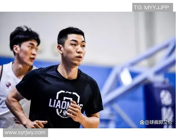 深圳篮球队快攻战术分析与得失反思探讨